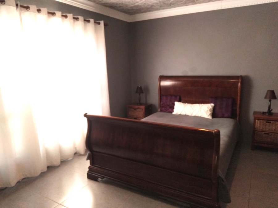 4 Bedroom Property for Sale in Riversdale Western Cape